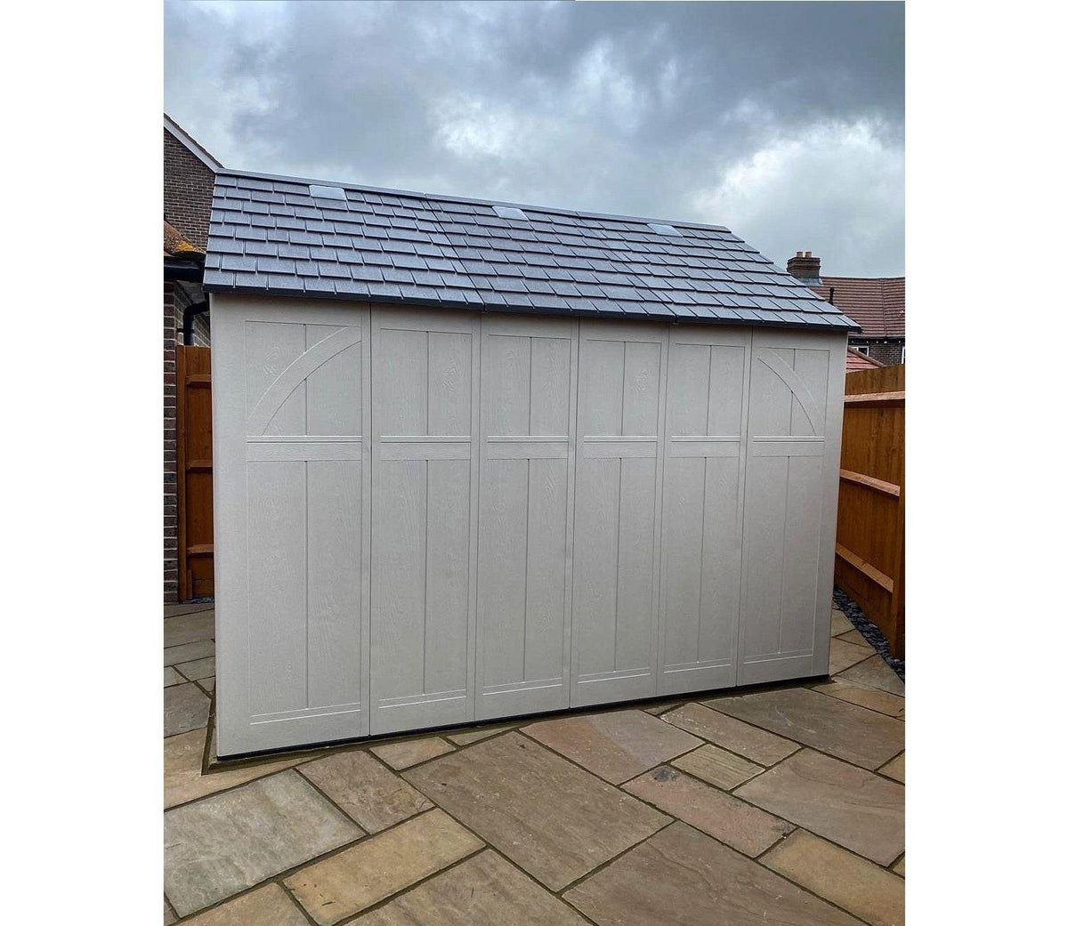 Suncast Tremont Plastic Shed 2.6m x 3.1m Vanilla